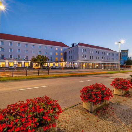 Hotel Gromada Arka Lux Koszalin Exterior foto