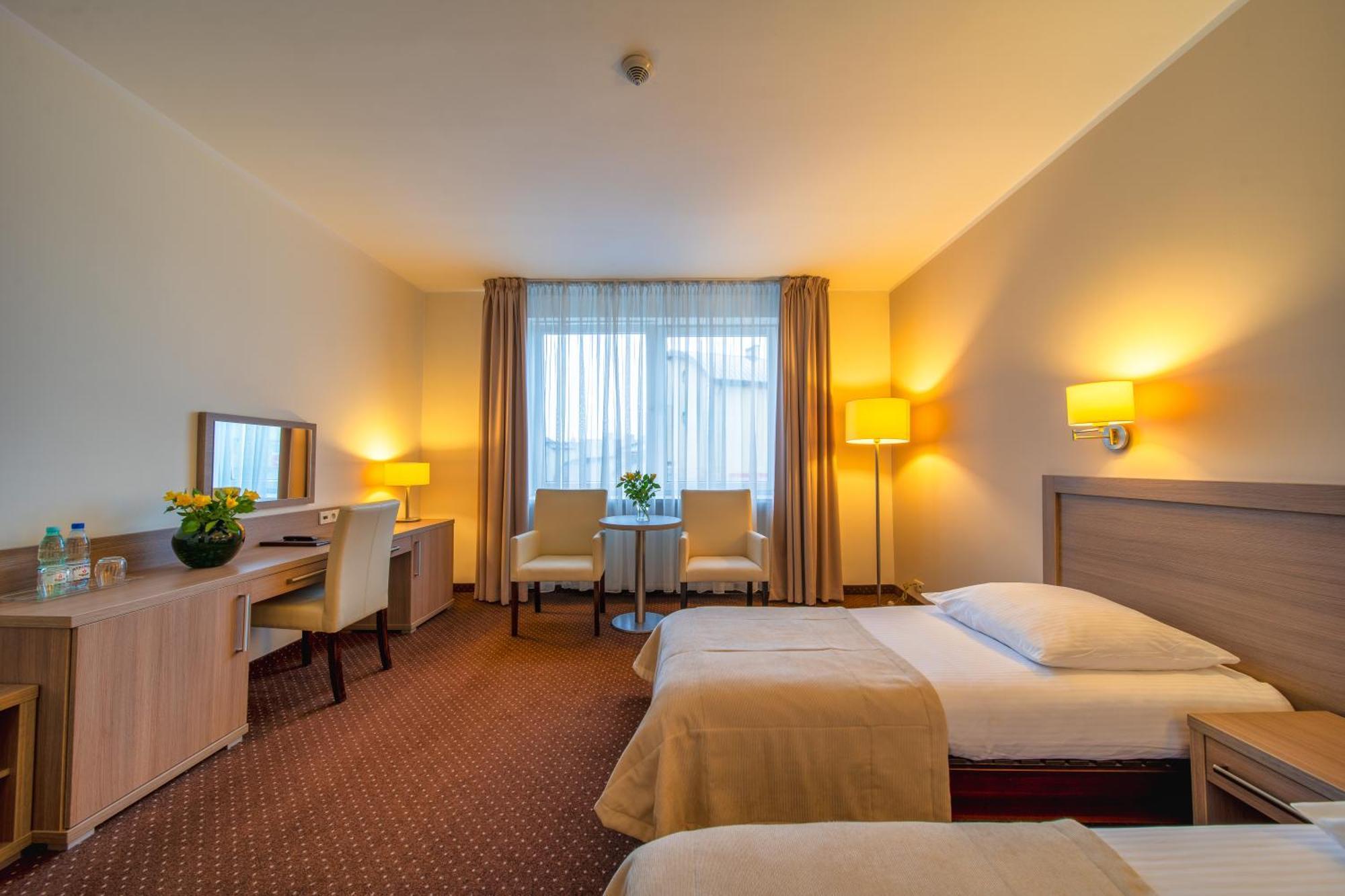 Hotel Gromada Arka Lux Koszalin Exterior foto