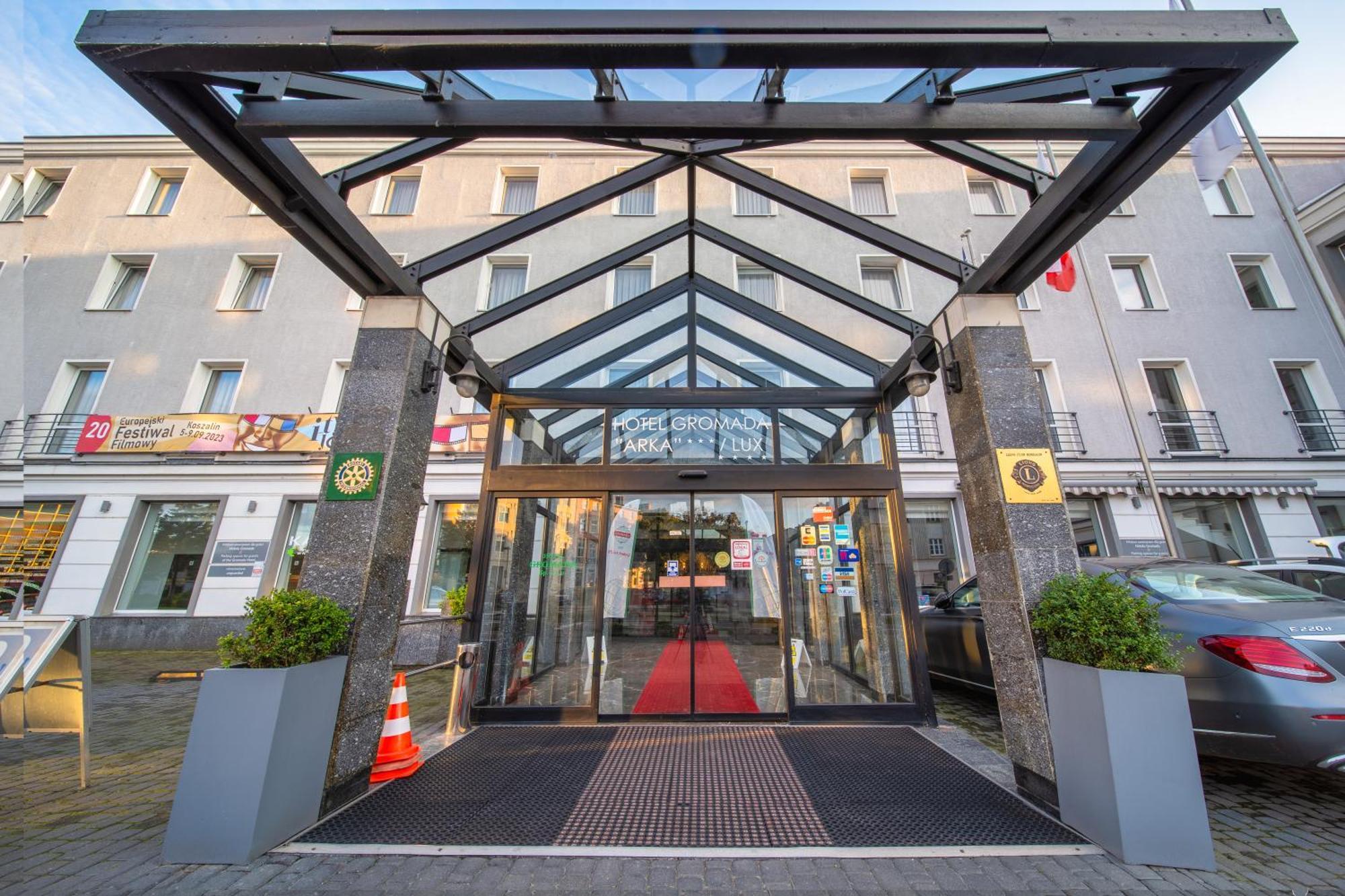 Hotel Gromada Arka Lux Koszalin Exterior foto