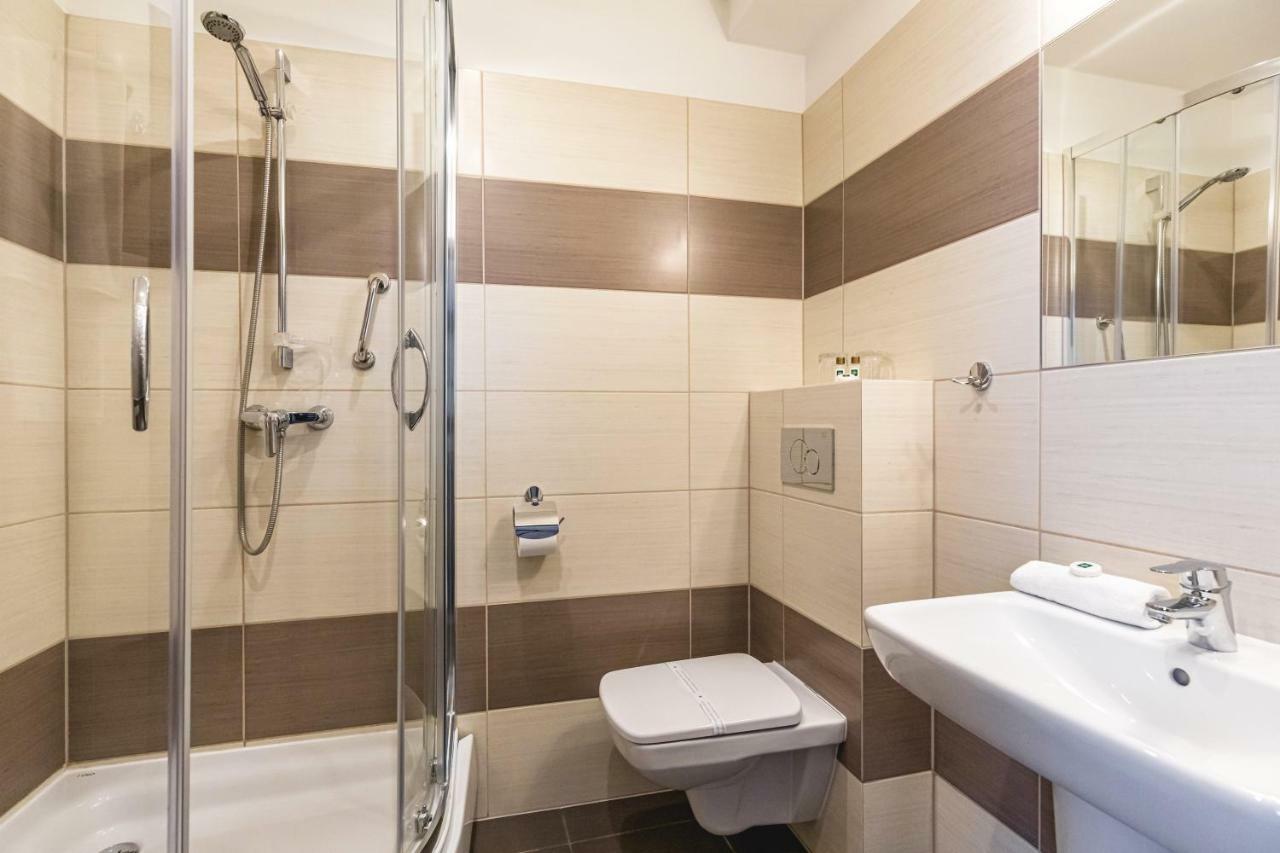 Hotel Gromada Arka Lux Koszalin Exterior foto